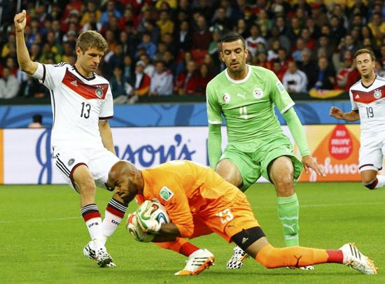 世界杯 德国对阿尔及利亚的激烈对决